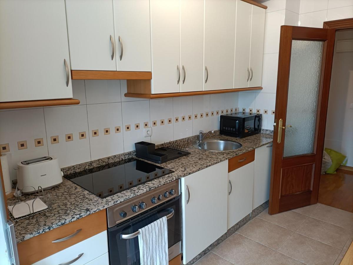 La Eria I, Muy Soleado, Wifi, Garaje, 15 Min A Pie Al Centro - Vut-5781-as